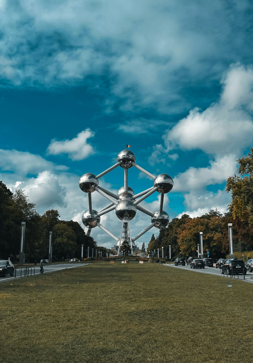 Visite el famoso Atomium y alójese en Pestana Brussels Schuman, hotel en Bruselas cerca del Parlamento Europeo