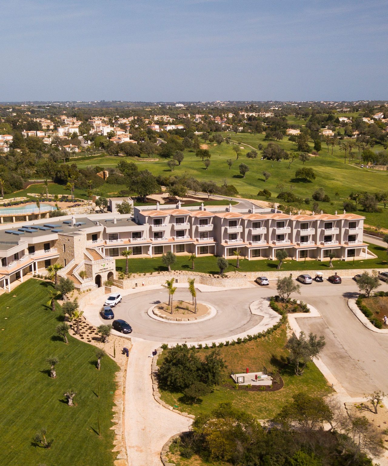 Pestana Gramacho, de la marca Pestana Residences, tiene una conexión con la naturaleza y el estilo de vida del Algarve