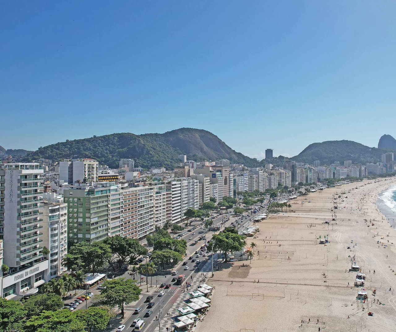 Fique num hotel Pestana no Rio de Janeiro e desfrute das praias de Copacabana e Ipanema