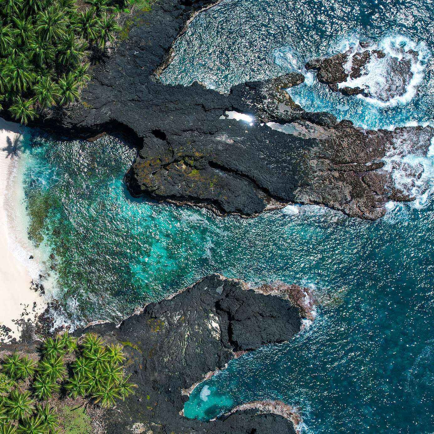 Stay at a Pestana hotel and explore the natural beauty of the islands of São Tomé and Príncipe with white sandy beaches.