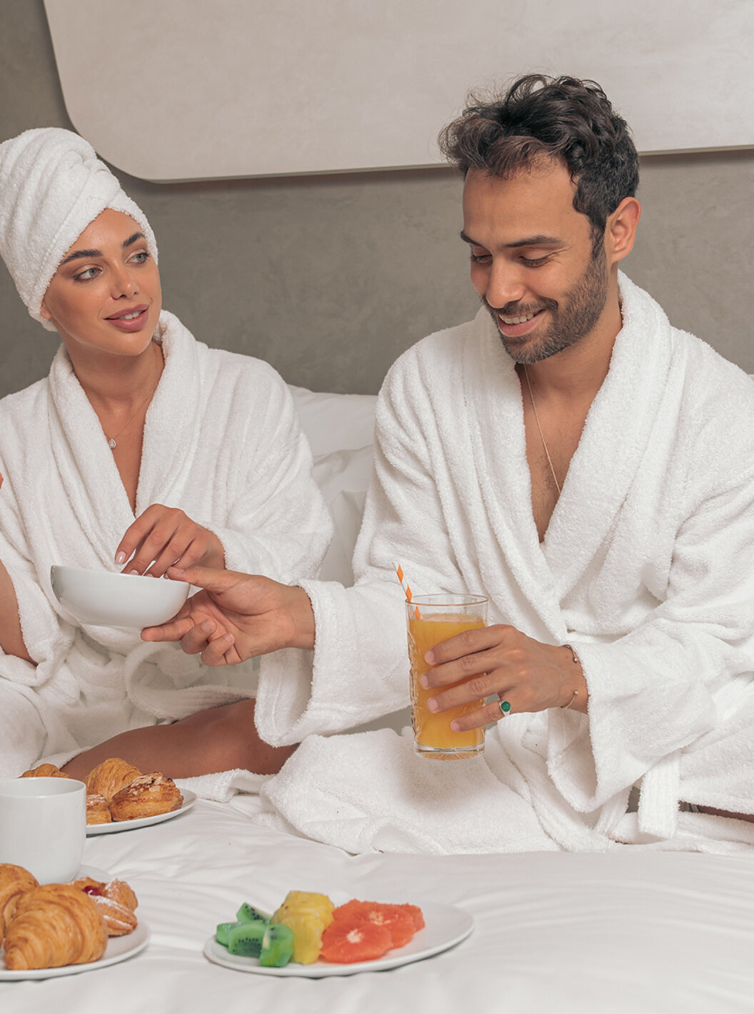 De CR7 Superior Avenue van het Pestana CR7 Marrakech heeft een groot bed en een modern design.