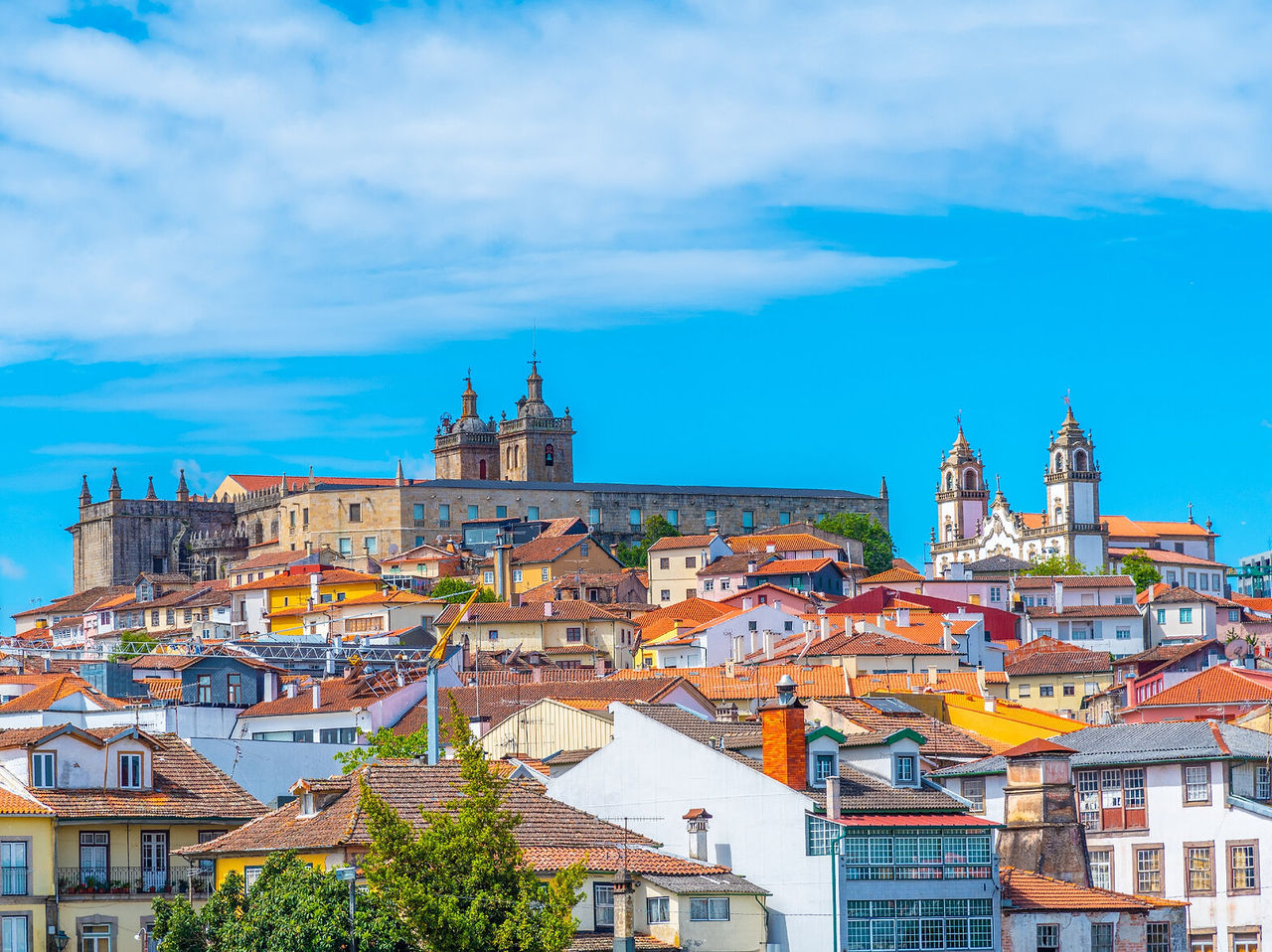Ontdek het erfgoed van Portugal in de historische steden van het centrum en bewonder de middeleeuwse architectuur
