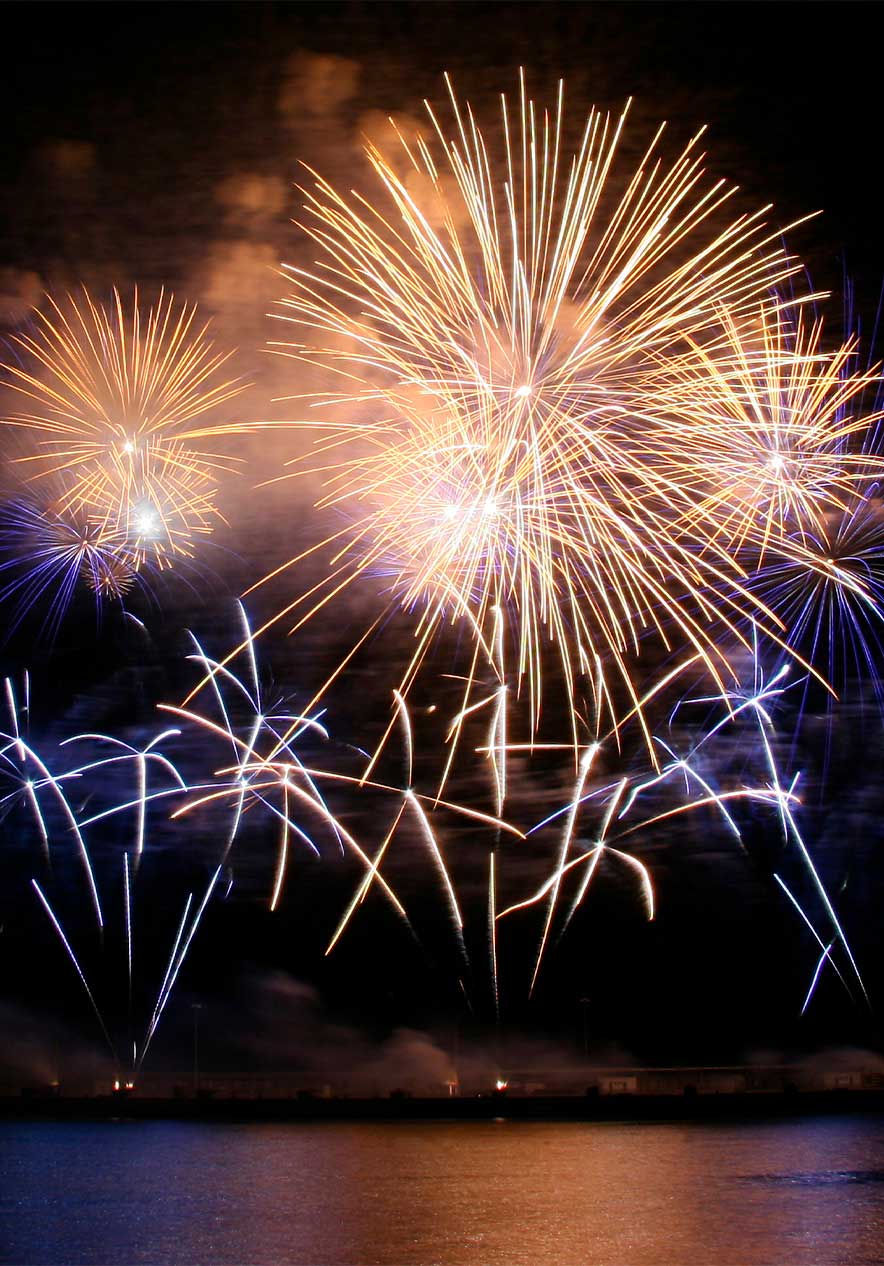 Stay at Pestana Carlton and enjoy the Atlantic Festival in Madeira known for its fireworks